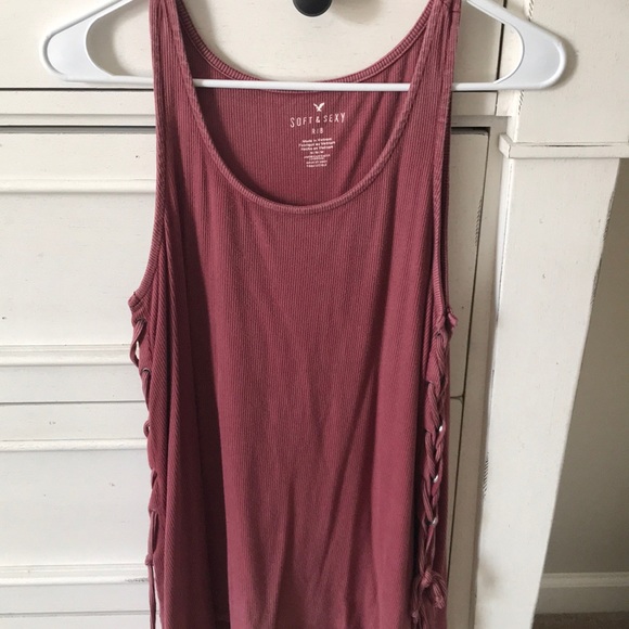 Side lace up tank top - Picture 1 of 5